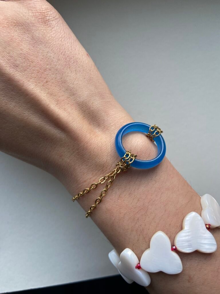 Circle Bracelet — Blue Glass Ring on Gold Chain