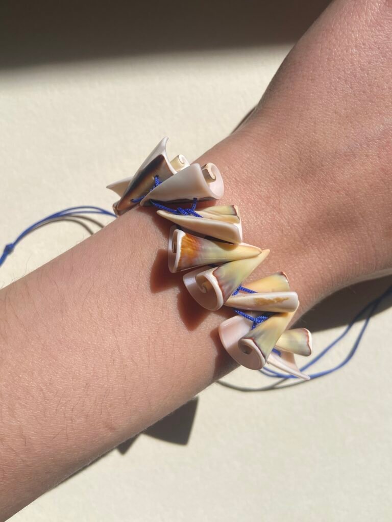 SeaShell By The SeaShore - Shells Anklet / Bracelet